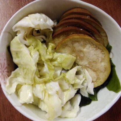 生姜が大好きなので、めっちゃ私好みのお味でした(n*´ω`*n)お野菜をもりもり摂取できるので健康的でいいですね(*ﾉωﾉ)美味しすぎてお箸が止まりません★彡